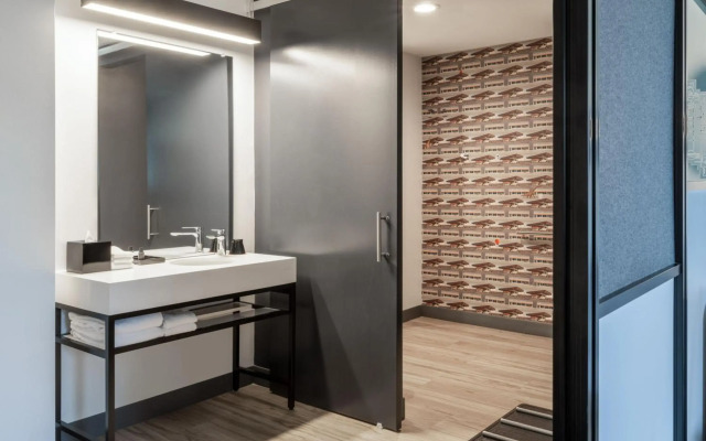 Aloft Austin South