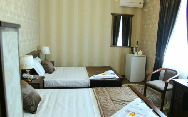 Ridvan Plaza Hotel