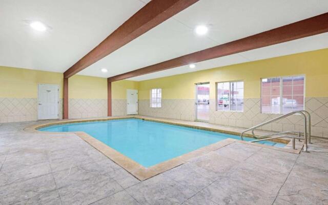 La Quinta by Wyndham McAlester