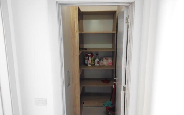 Seafront Apartment in Durres
