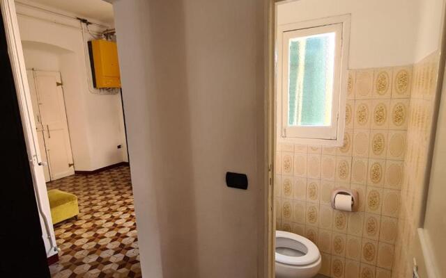 Casetta in Centro, a Chiavari, by Cinqueterrecoast