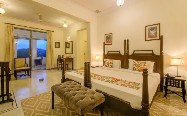 Akshay Niwas Boutique Hotel By Amantra – Guest Rooms – Udaipur