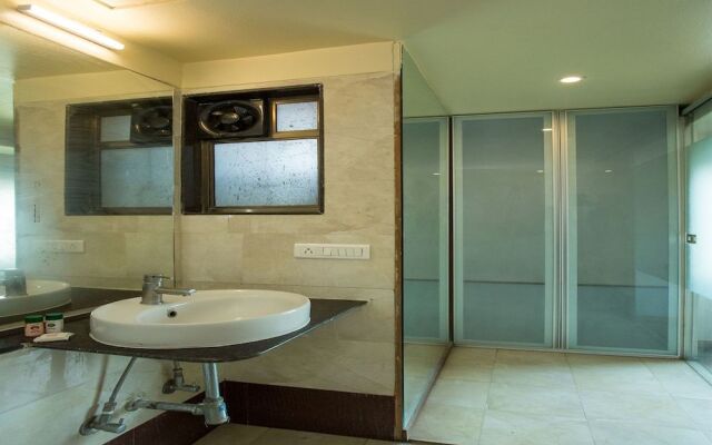 OYO 11219 Hotel Corporate Stay