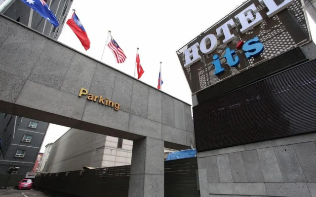 hotelImage