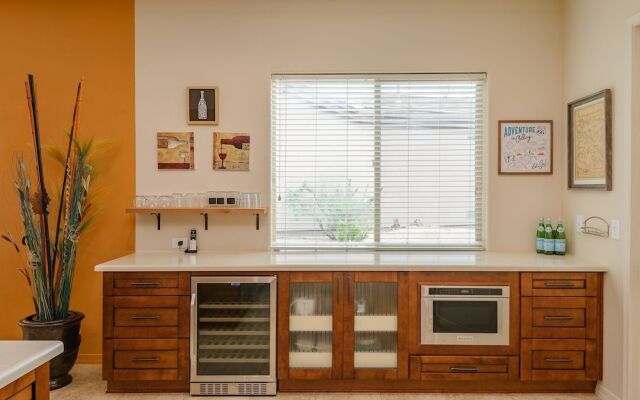 Casa Winfield 3 Bedroom Home by RedAwning