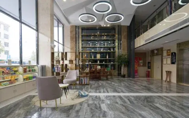 HIGH VICTORY Hotel (Yingde Xianhu Bay)