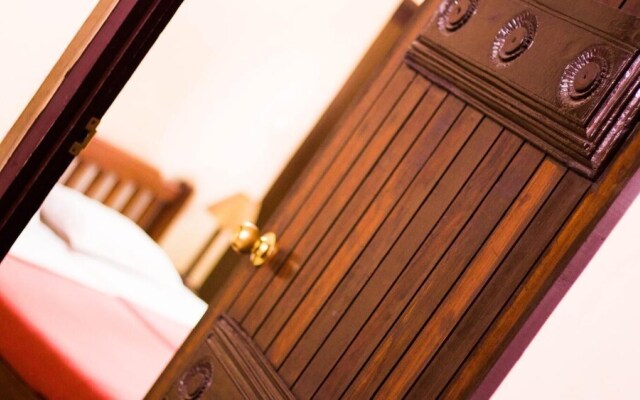 UrbanSPiCE Service Apartments