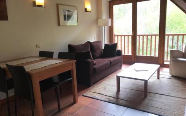 Apartamentos SNO Mont Romies Unhola