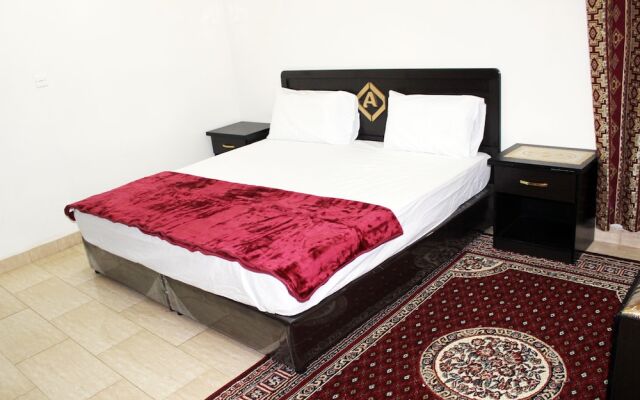 Al Eairy Furnished Apartments Qassim 4