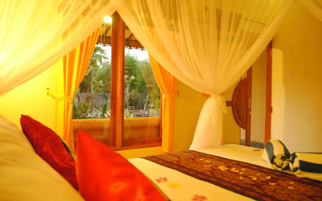 Trijaya Guest House – Guest Rooms – Pemuteran