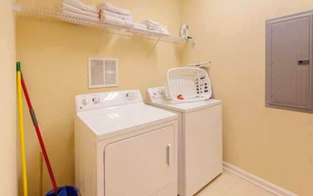 Vista Cay - 4804 Cayview Avenue #306