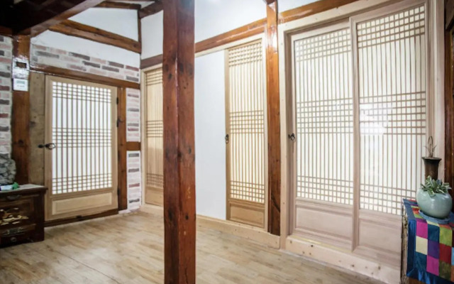Hanok Story Guesthouse