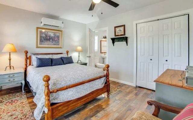 Anglers' Haven! Cedar Creek Reservoir Getaway