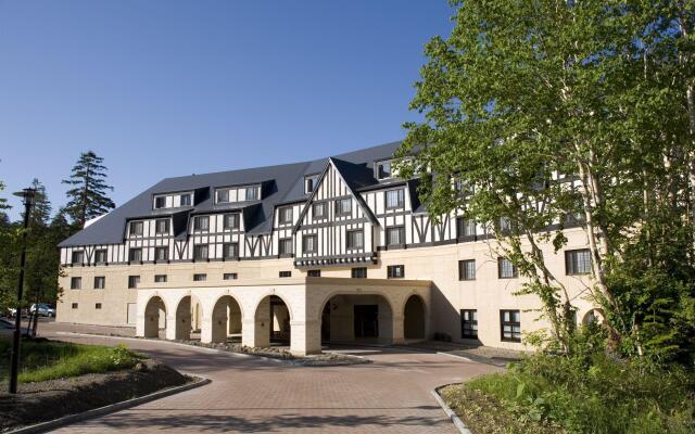 hotelImage