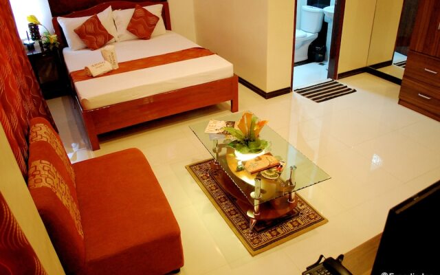 Aquari Travelers Suites