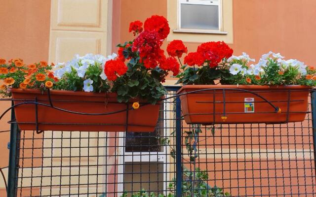 Open space con giardino vicino mare 010007-LT-0081