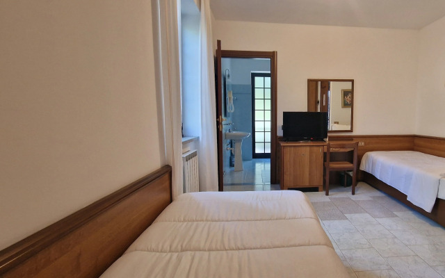 Hotel Montegrino Lakeview