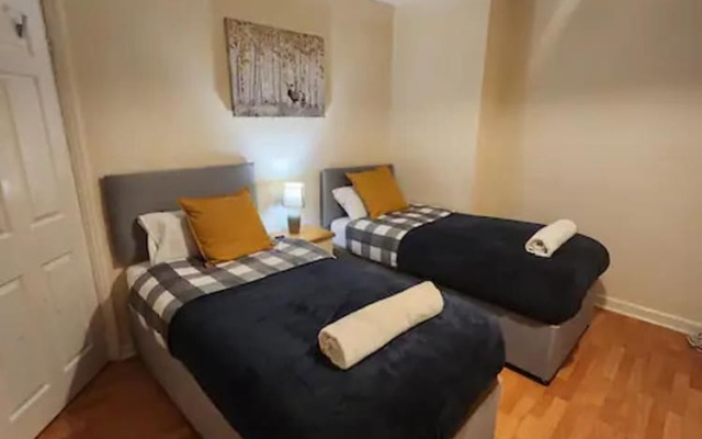 Remarkable 3-bed House in Tilbury