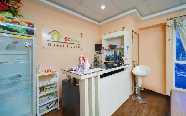 OYO 89881 V Stay Guesthouse