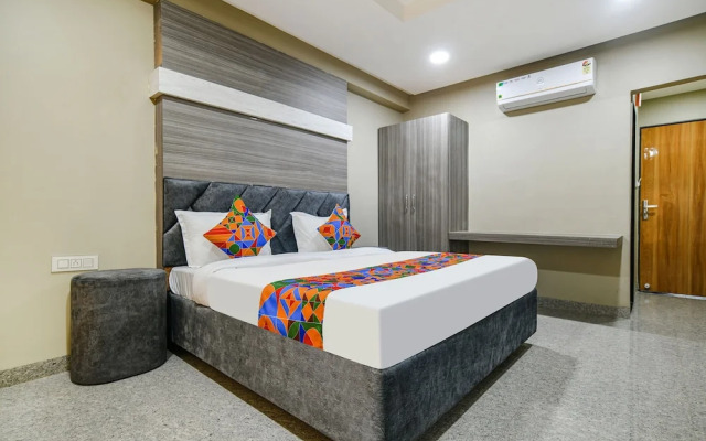 Fabhotel Classic Inn