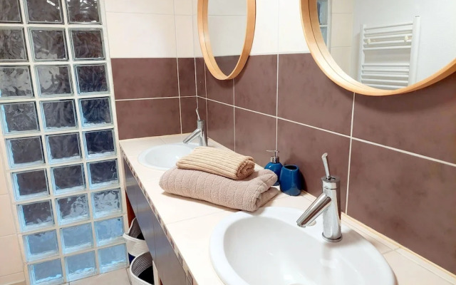 Holiday Home in Brignogan-plages