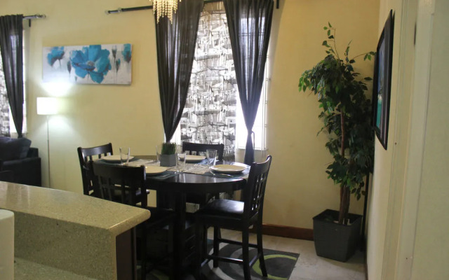 Eclipse Suite Guest Apartment