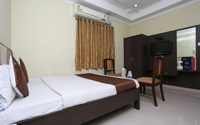 Hotel Saraswathi Residency