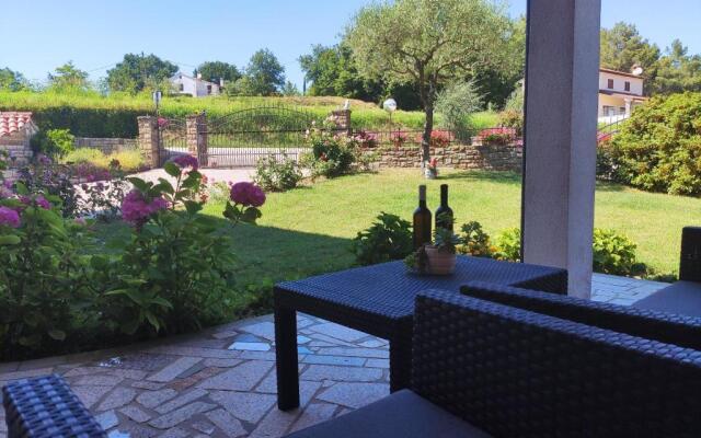 Apartment Mita
