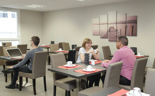 Appart Hotel Odalys City Rennes Lorgeril