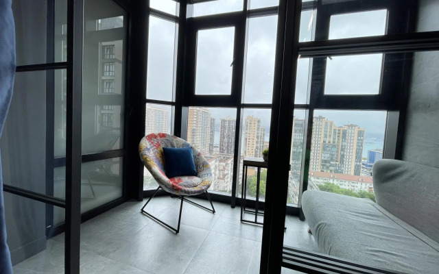 Apartment on 93 Engels Street