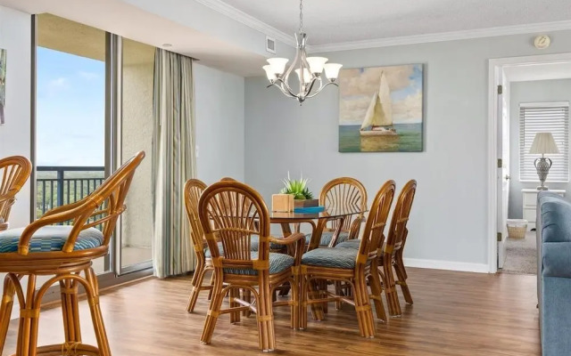 Brighton Tower 1909 3br 3ba Oceanfront 3 Bedroom Condo by RedAwning
