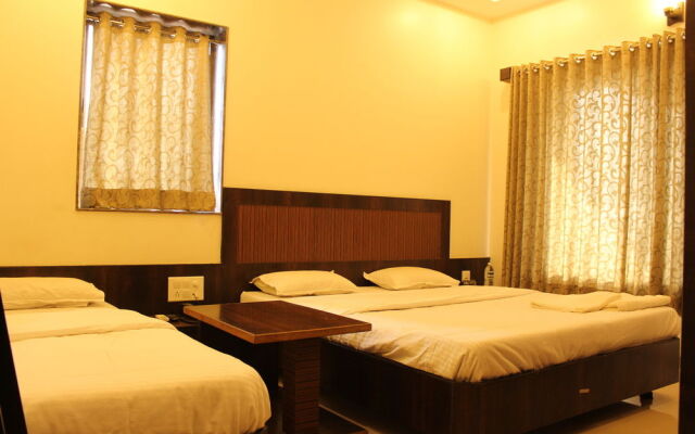 Hotel Sai Ramanand