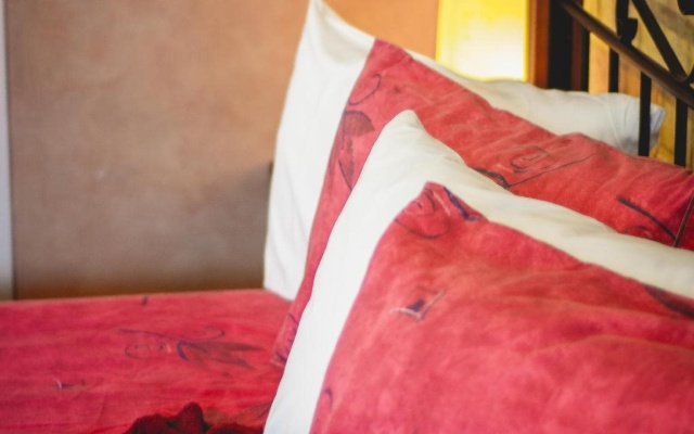Yot Spot Holiday Apartments – Guest Rooms – Esperance