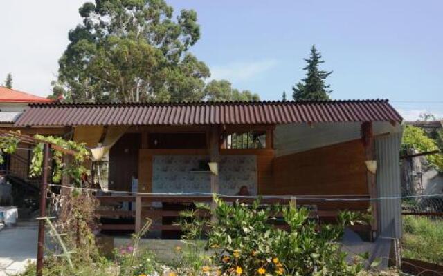 Guest house on Shaumyana
