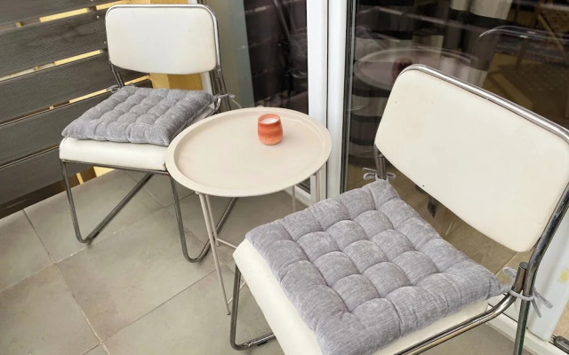 Sleep4-freep-mountainview-balcony-petfriendly