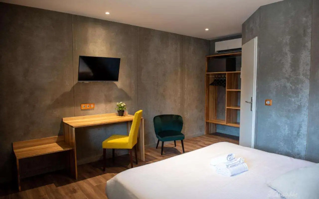 Logis Hôtel La Corne d'Abondance