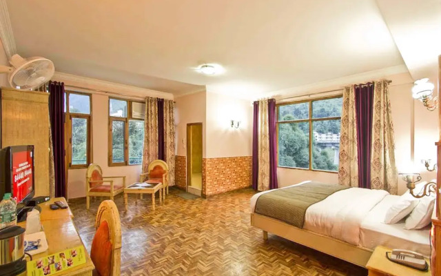 Royal Park Resort