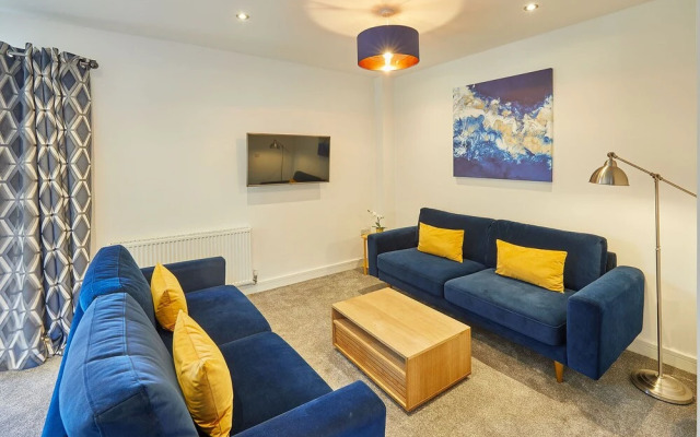 Host Stay West Cliff Retreat