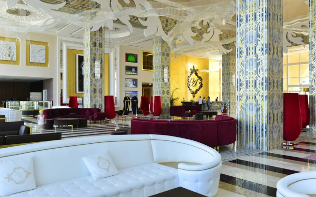 Azura Deluxe Resort&Spa Hotel