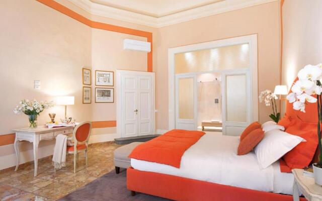 Luxury Bed and Breakfast Cerretani Palace