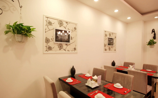 Hanoi Glance Hotel