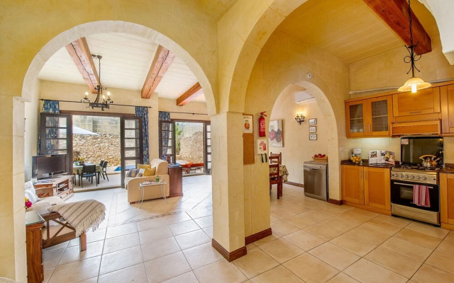 Ta Leli Holiday Home