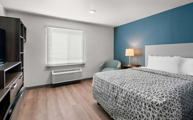 Woodspring Suites Waco South