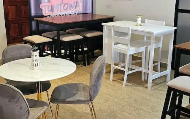 TumTowa Luxury