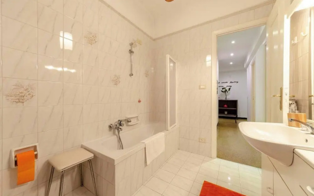 JOIVY Family Flat Vicino al Mare a Genova Quinto