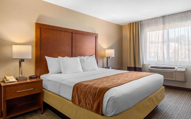 Comfort Inn & Suites Murrieta Temecula Wine Country