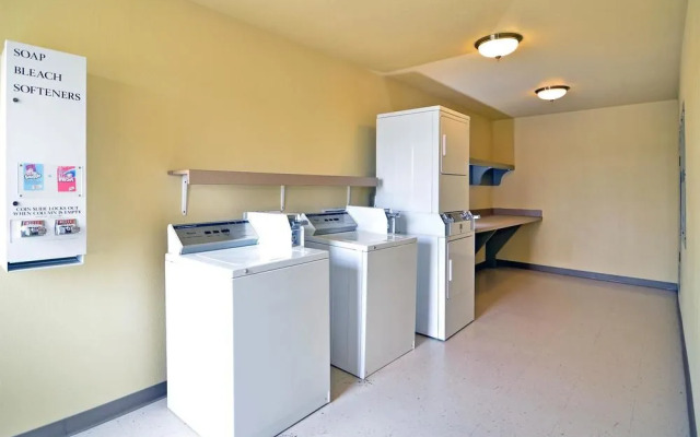 Sleep Inn & Suites