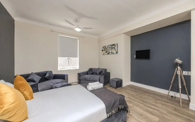 Cape Legacy - Luxurious Must-have Studio