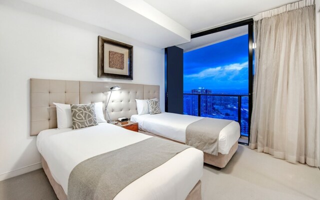 Oracle Resort - Holidays Gold Coast