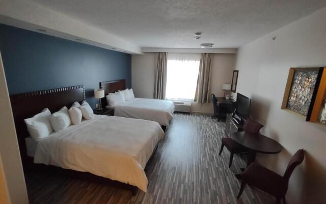 Days Inn & Suites by Wyndham Fort Saskatchewan